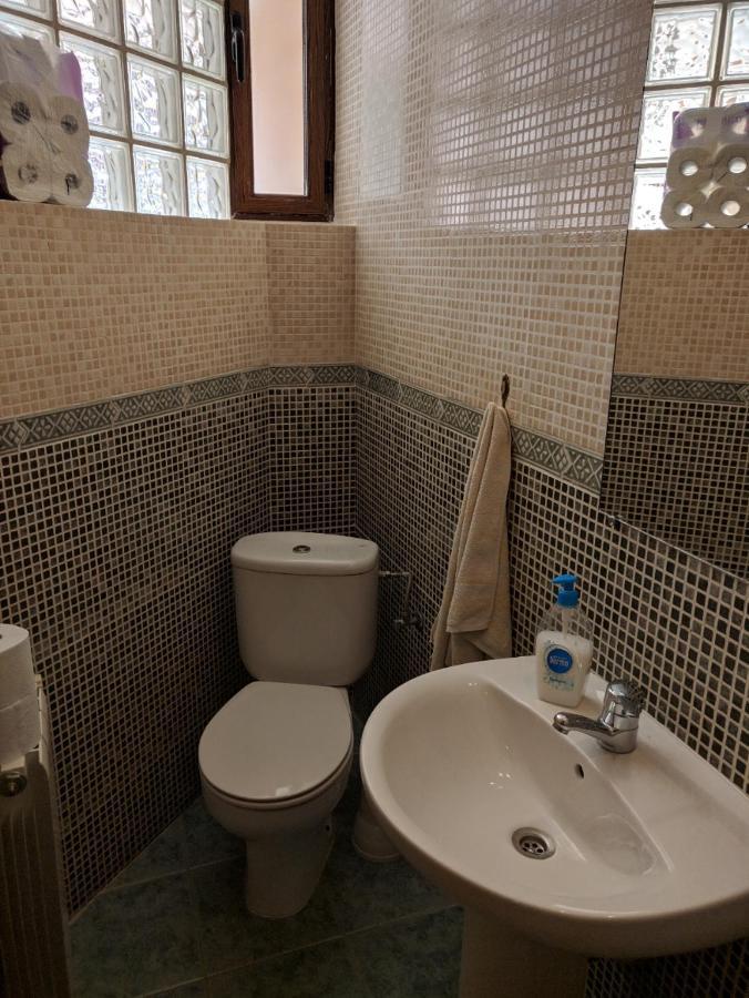 Vivienda Compartida Con Ambiente Familiar Apartment Sesena Luaran gambar