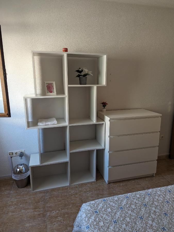 Vivienda Compartida Con Ambiente Familiar Apartment Sesena Luaran gambar