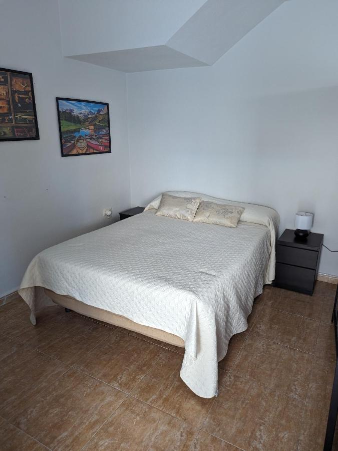Vivienda Compartida Con Ambiente Familiar Apartment Sesena Luaran gambar